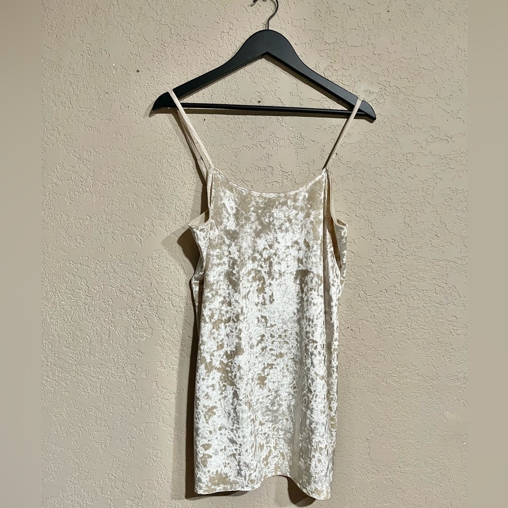 Show Me Your Mumu | TIFFANY SLIP VELVET DRESS Size: XS
